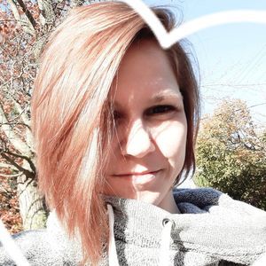 Meet your Posher, Alicia